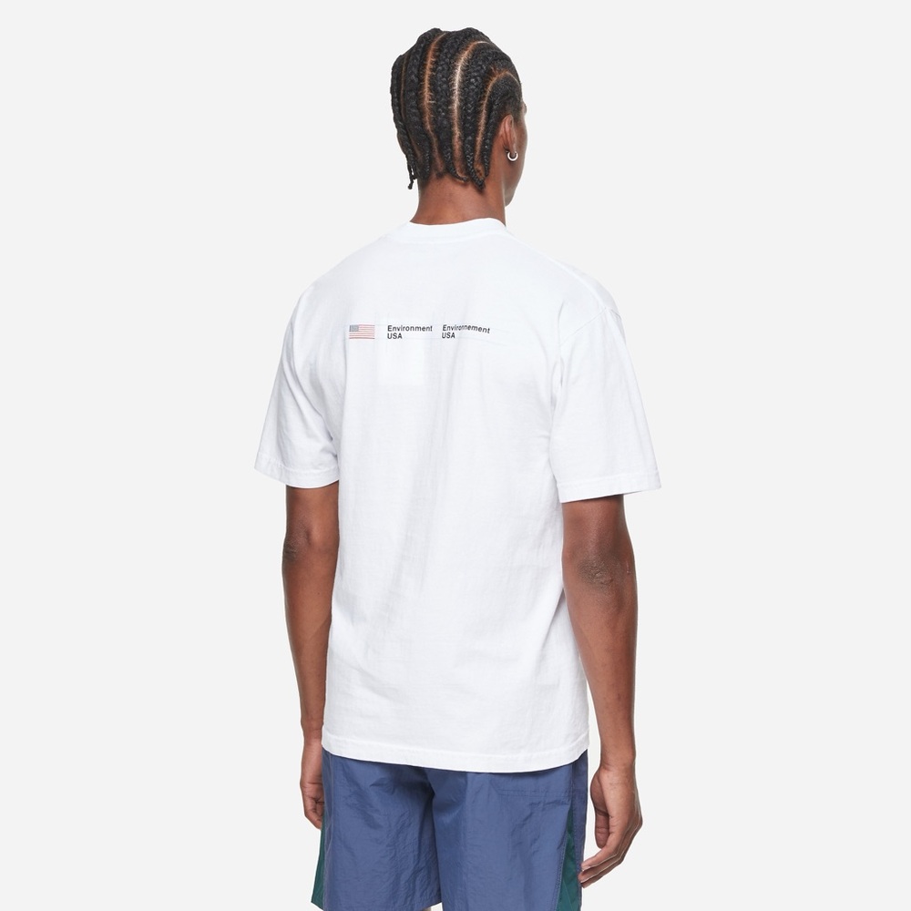 ADSUM FLAG T-SHIRT, WHITE